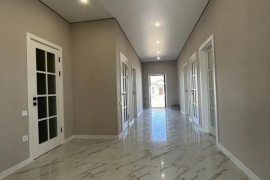 Дом 135 м² на участке 4,5 сот.