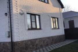 Дом 145 м² на участке 8 сот.