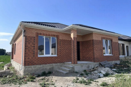 Дом 140 м² на участке 4 сот.