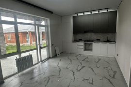 Коттедж 110 м² на участке 3 сот.