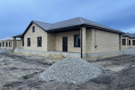 Коттедж 107 м² на участке 3 сот.