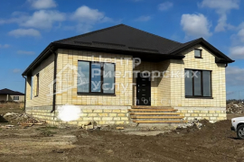 Дом 140 м² на участке 4,8 сот.