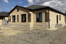 Коттедж 108 м² на участке 3 сот.